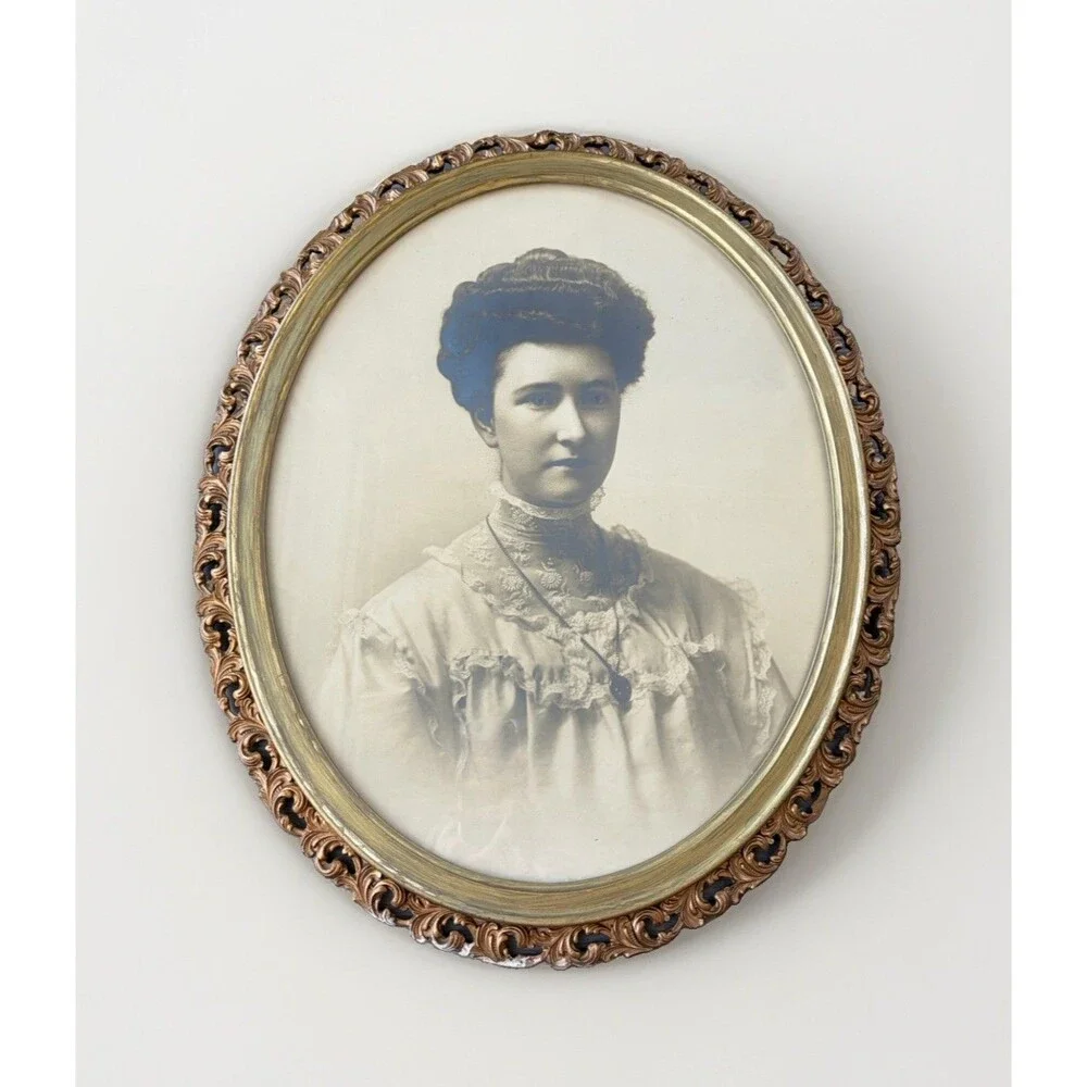 Antique Victorian Oval Gold Gilt Frame Ornate Portrait Photo Woman Art 24x19.5